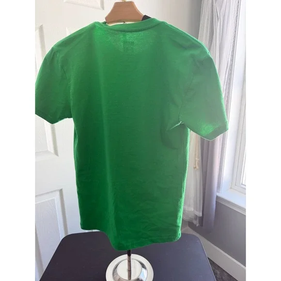 Made NY Green Music Makes Me Happy Graphic T-Shirt Small - Picture 2 of 5